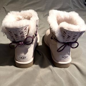 Uggs women size 7